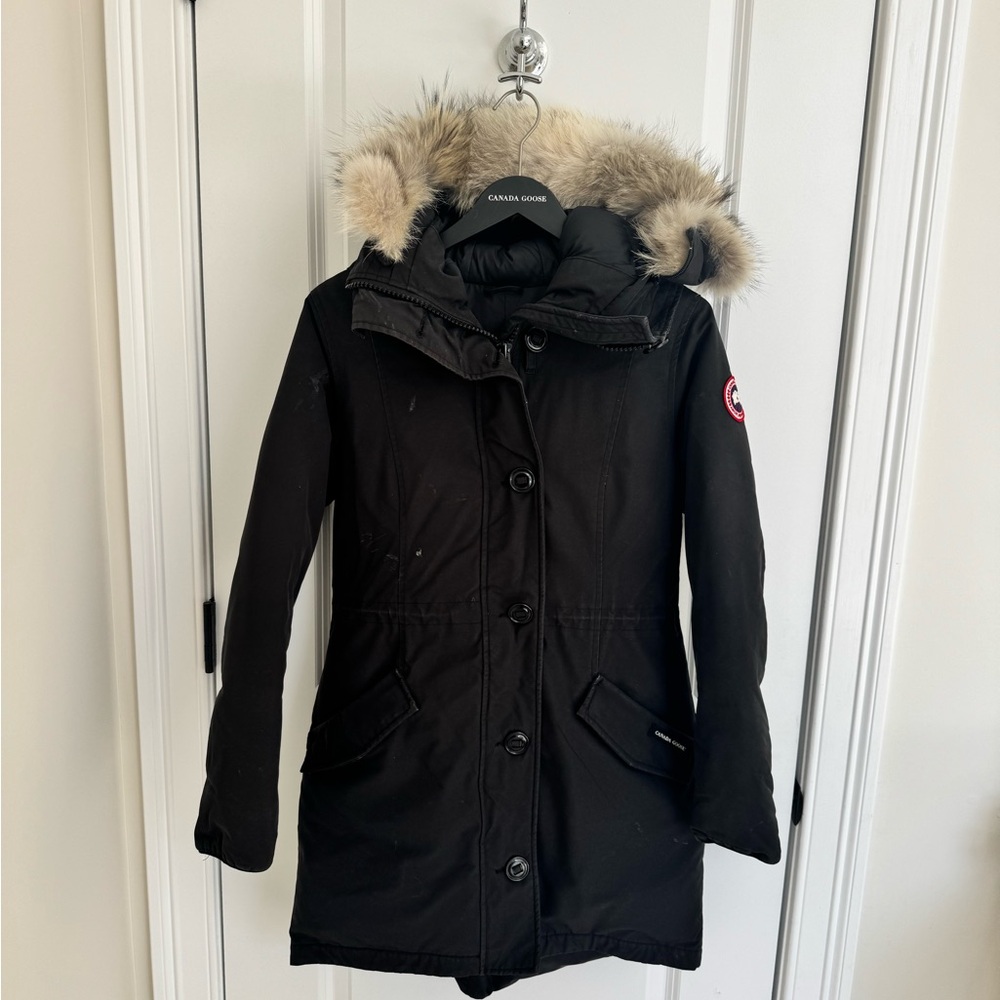 Canada Goose Women's Black Rossclair Heritage/Fur-trimmed Jacket - Medium
